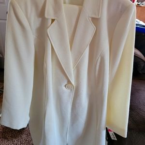 2 Peice Womens Suit Set White with Skirt